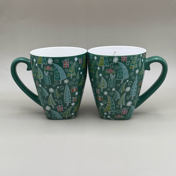 Set of 2 Starbucks 2003 Christmas Barista Coffee Mugs Holiday Trees Gifts 20 oz - Picture 1 of 11